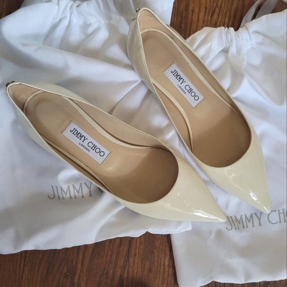 Jimmy Choo Cream Patent Leather Flats - Picture 1 of 11